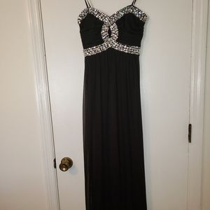 Black bedazzled strapless keyhole formal gown size 3